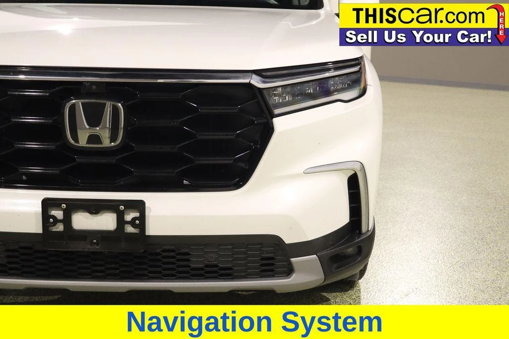 2023 Honda Pilot 4th Gen - Image 14 of 21
