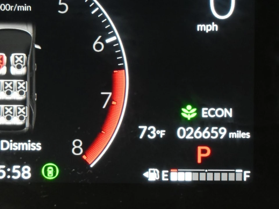 2023 Honda Pilot 4th Gen - Image 16 of 21