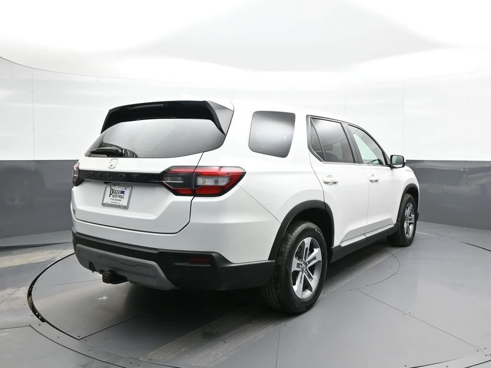2023 Honda Pilot 4th Gen - Image 6 of 12