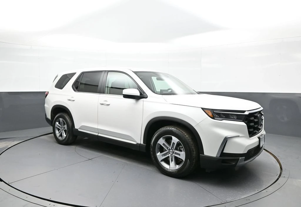 2023 Honda Pilot 4th Gen - Image 4 of 12