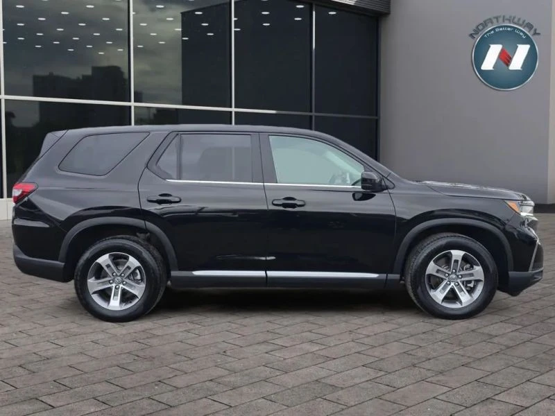 2023 Honda Pilot 4th Gen - Image 6 of 12