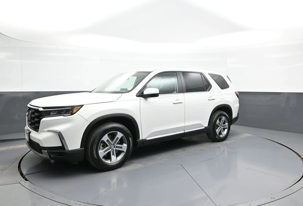 2023 Honda Pilot 4th Gen - Image 10 of 21