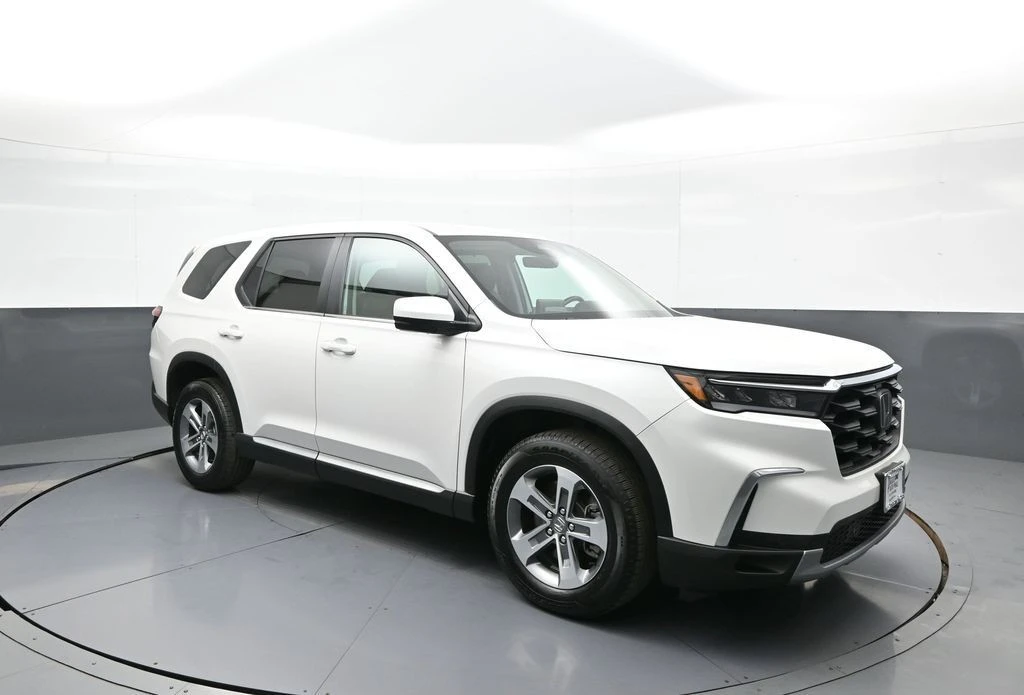 2023 Honda Pilot 4th Gen - Image 4 of 21