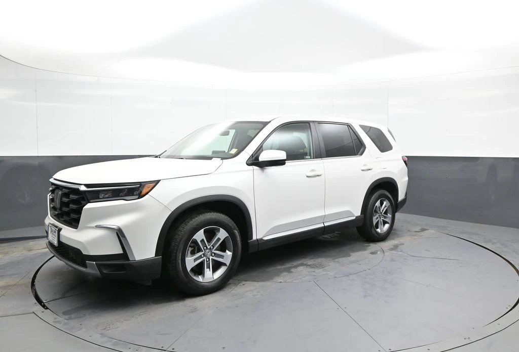 2023 Honda Pilot 4th Gen - Image 10 of 21