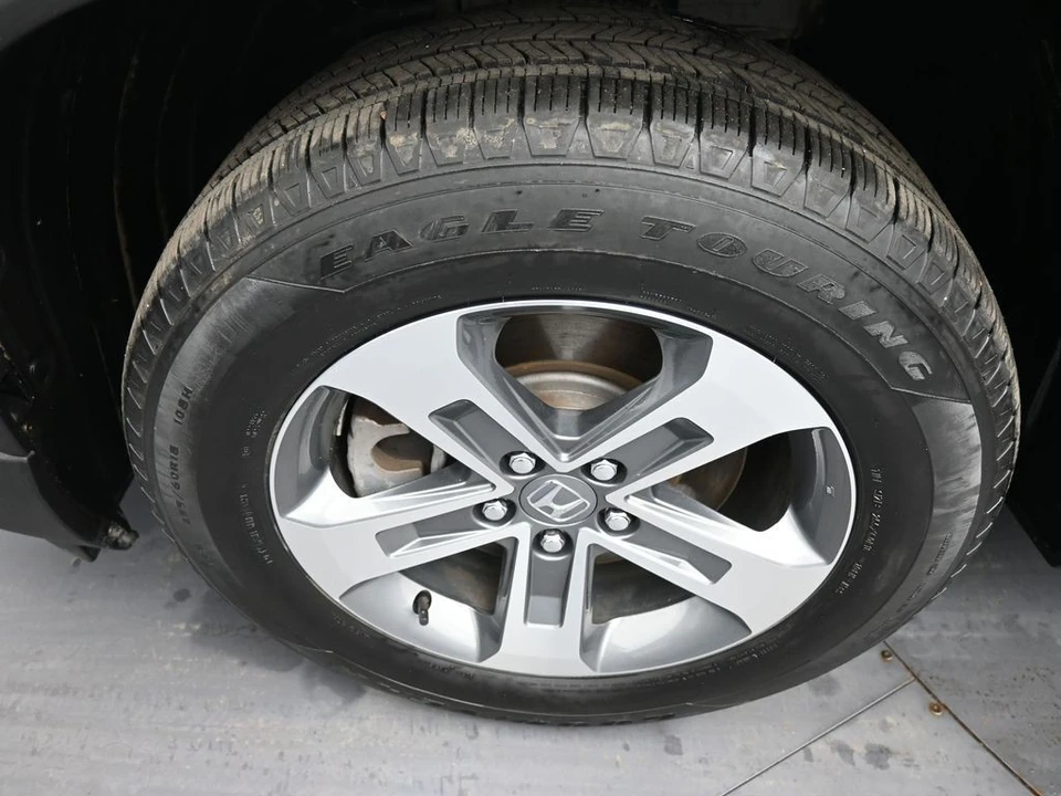 2023 Honda Pilot 4th Gen - Image 14 of 21
