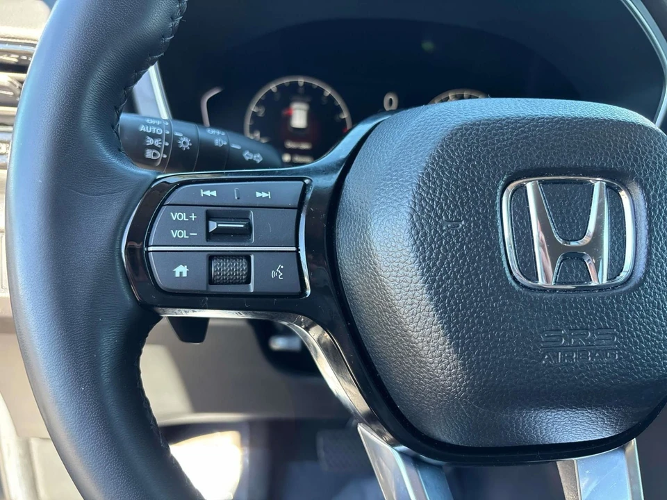 2023 Honda Pilot 4th Gen - Image 19 of 21