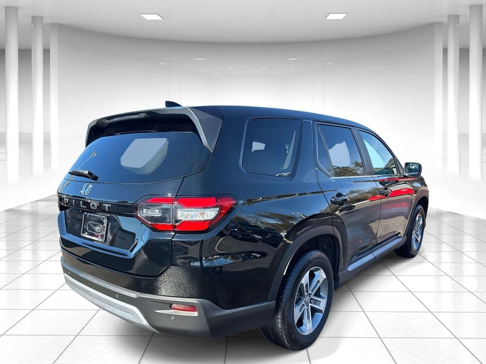 2023 Honda Pilot 4th Gen - Image 4 of 21