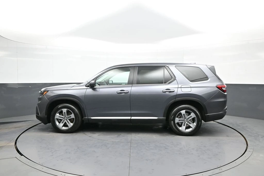 2023 Honda Pilot 4th Gen - Image 9 of 21