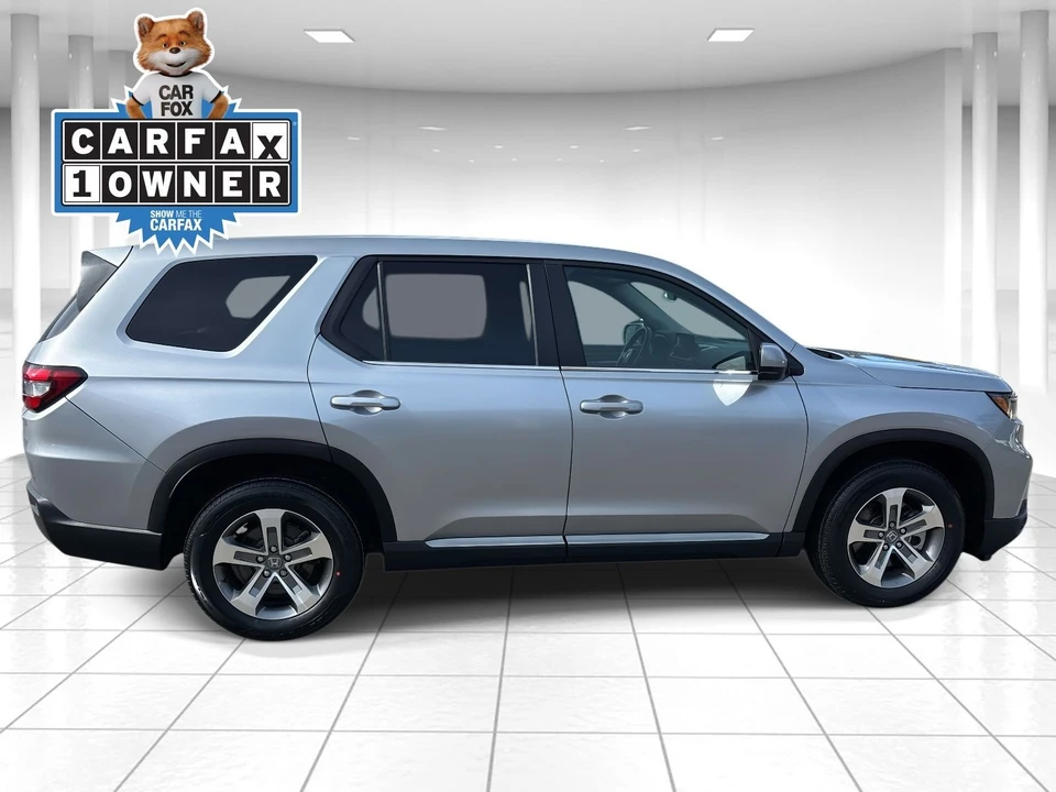 2023 Honda Pilot 4th Gen - Image 2 of 21