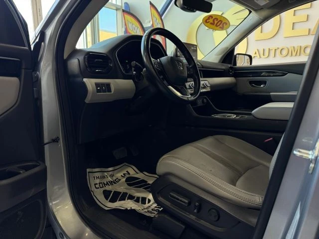 2023 Honda Pilot 4th Gen - Image 12 of 31
