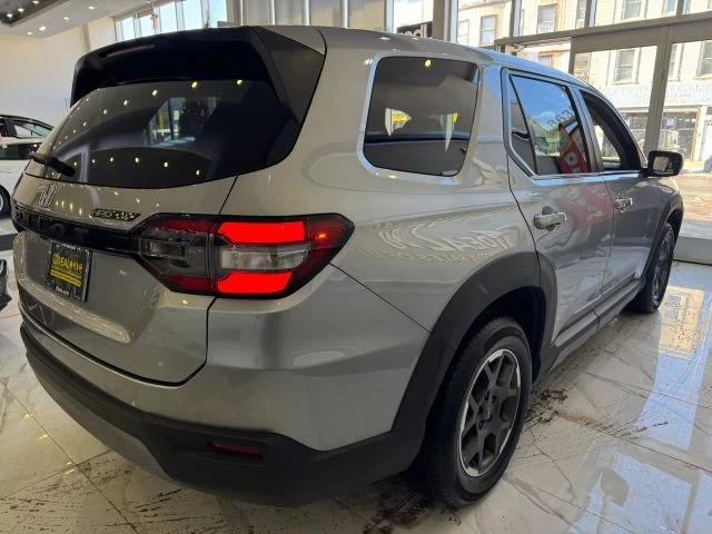 2023 Honda Pilot 4th Gen - Image 6 of 31