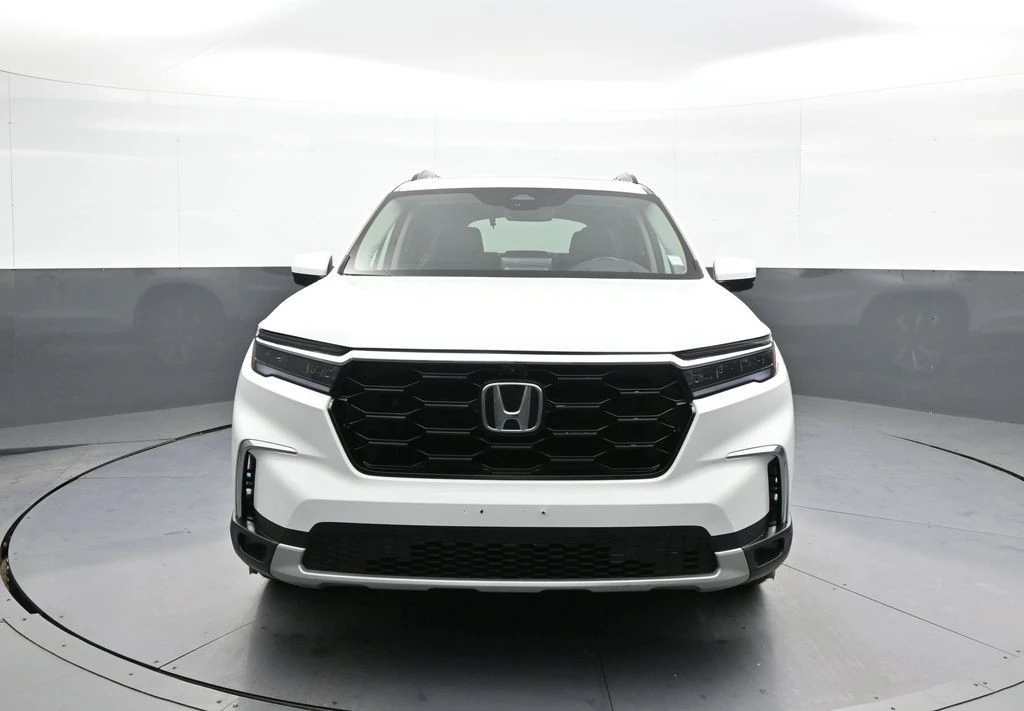 2023 Honda Pilot 4th Gen - Image 2 of 12
