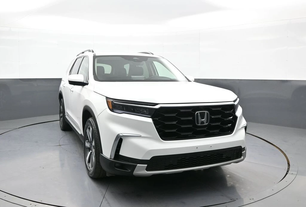 2023 Honda Pilot 4th Gen - Image 3 of 12