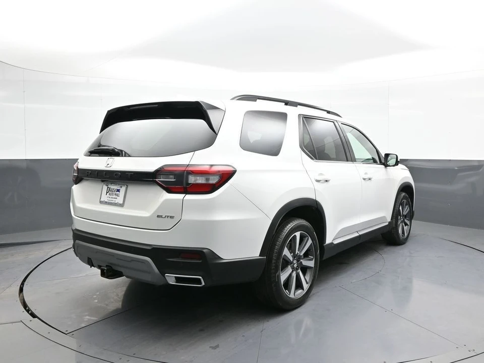 2023 Honda Pilot 4th Gen - Image 6 of 12