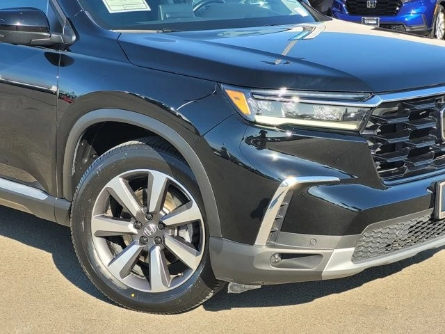 2023 Honda Pilot 4th Gen - Image 3 of 21