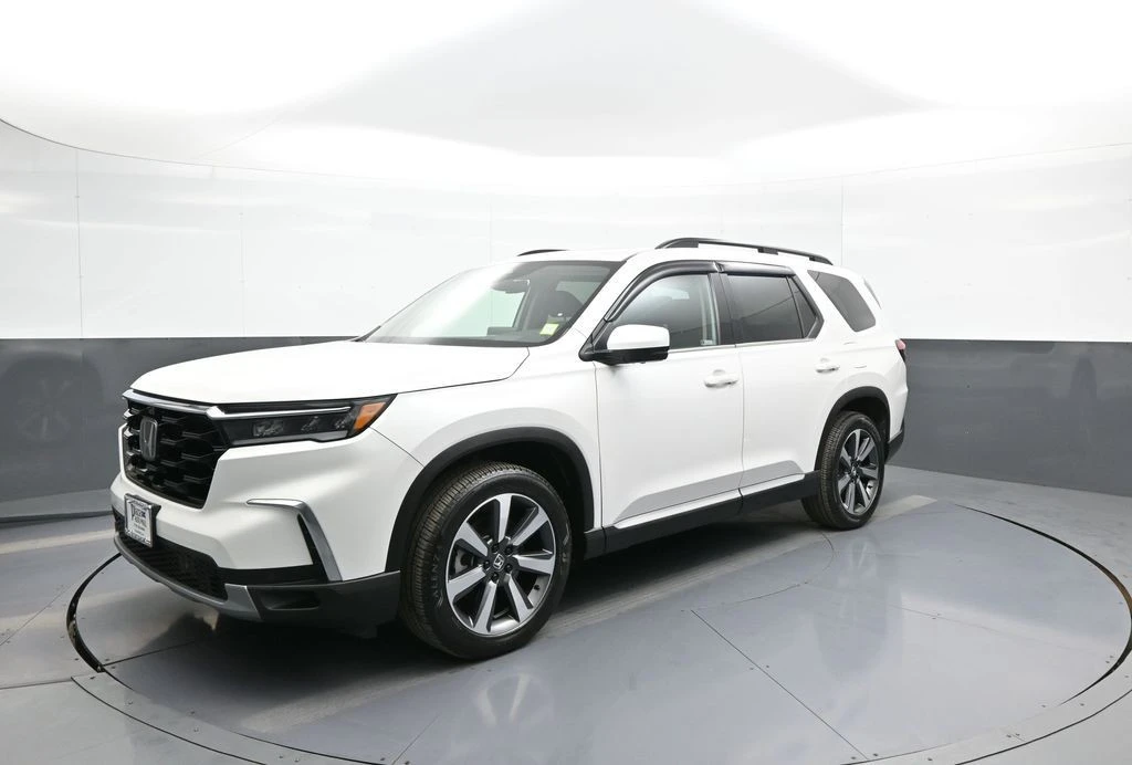 2023 Honda Pilot 4th Gen - Image 10 of 21