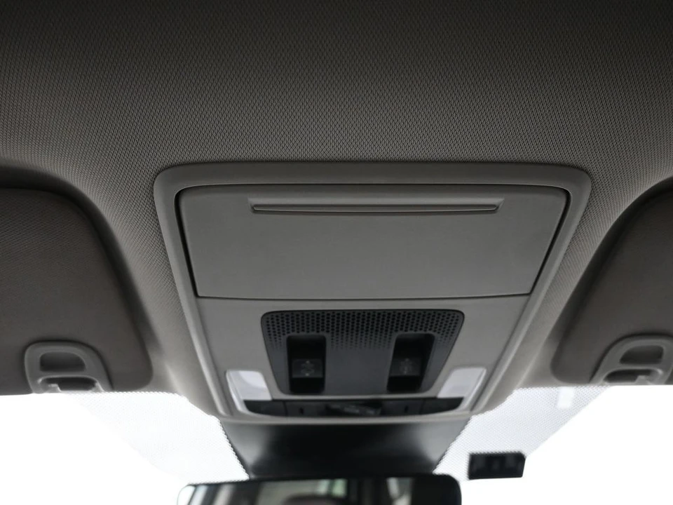 2023 Honda Pilot 4th Gen - Image 17 of 21