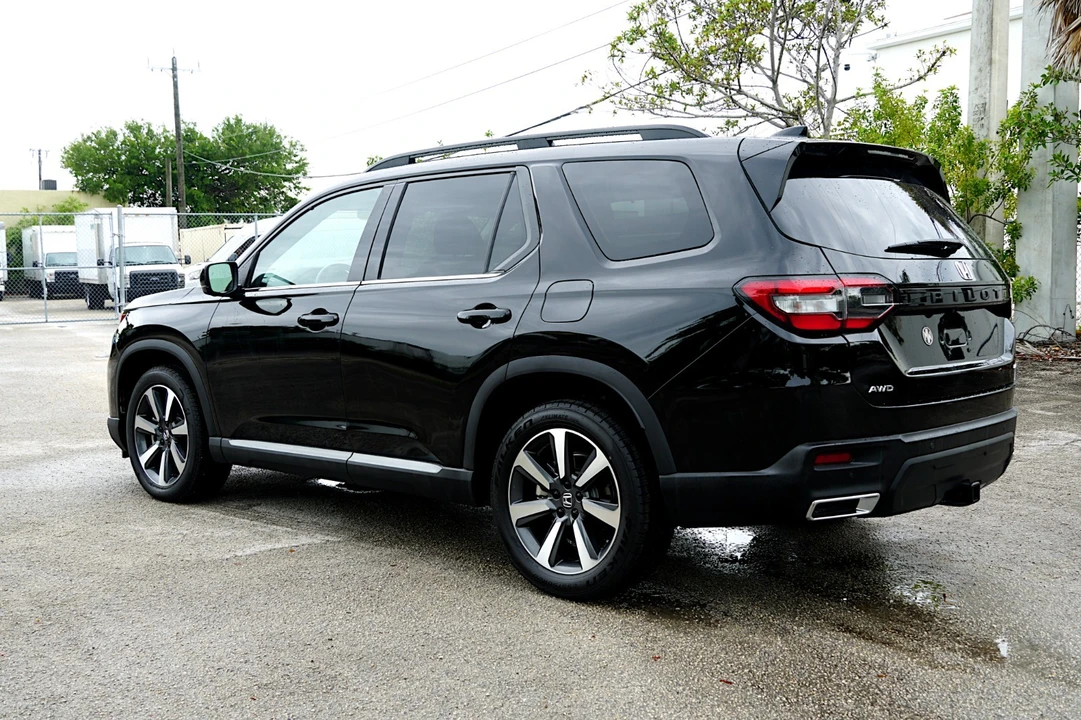 2023 Honda Pilot 4th Gen - Image 6 of 21