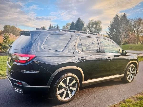 2023 Honda Pilot 4th Gen - Image 3 of 6
