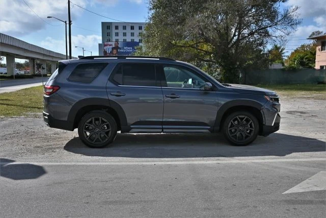 2023 Honda Pilot 4th Gen - Image 6 of 20