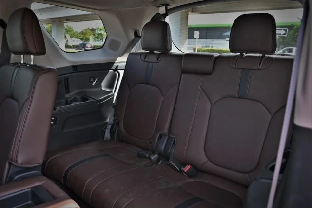2023 Honda Pilot 4th Gen - Image 17 of 20