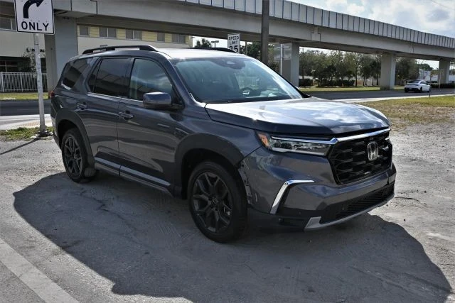 2023 Honda Pilot 4th Gen - Image 2 of 20