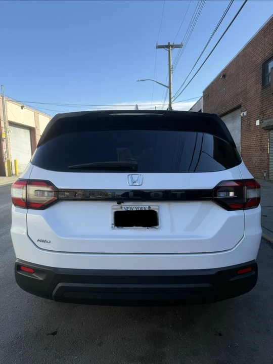 2023 Honda Pilot 4th Gen - Image 4 of 18