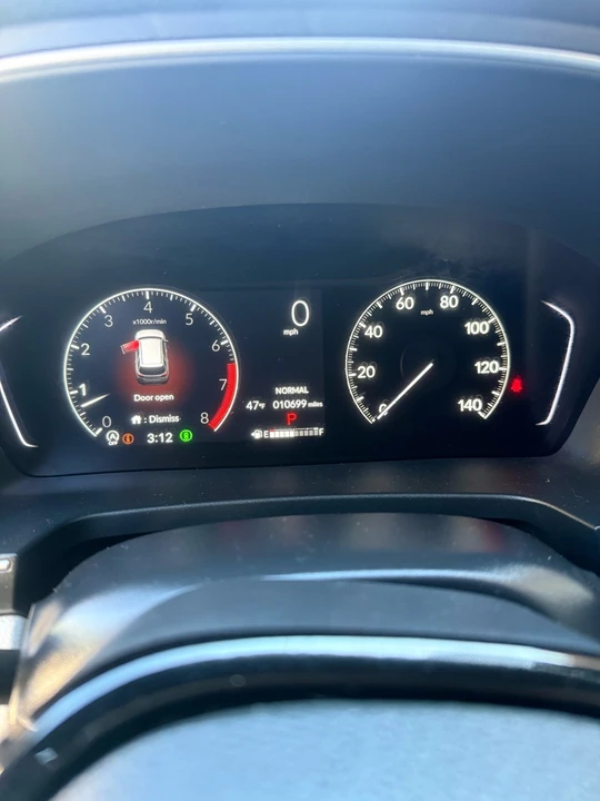 2023 Honda Pilot 4th Gen - Image 10 of 18