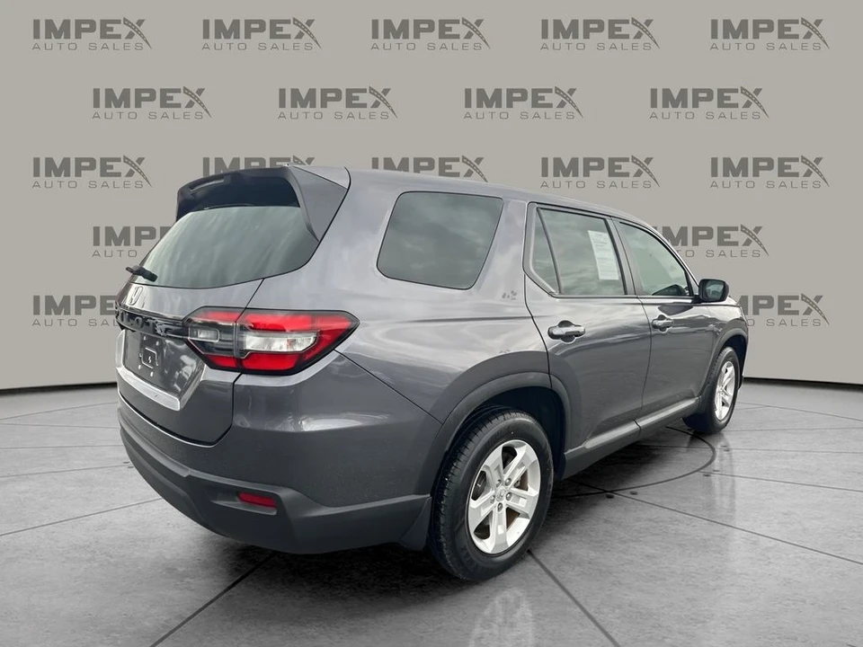 2023 Honda Pilot 4th Gen - Image 5 of 12