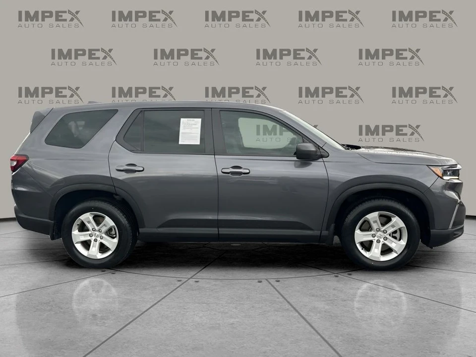 2023 Honda Pilot 4th Gen - Image 6 of 12