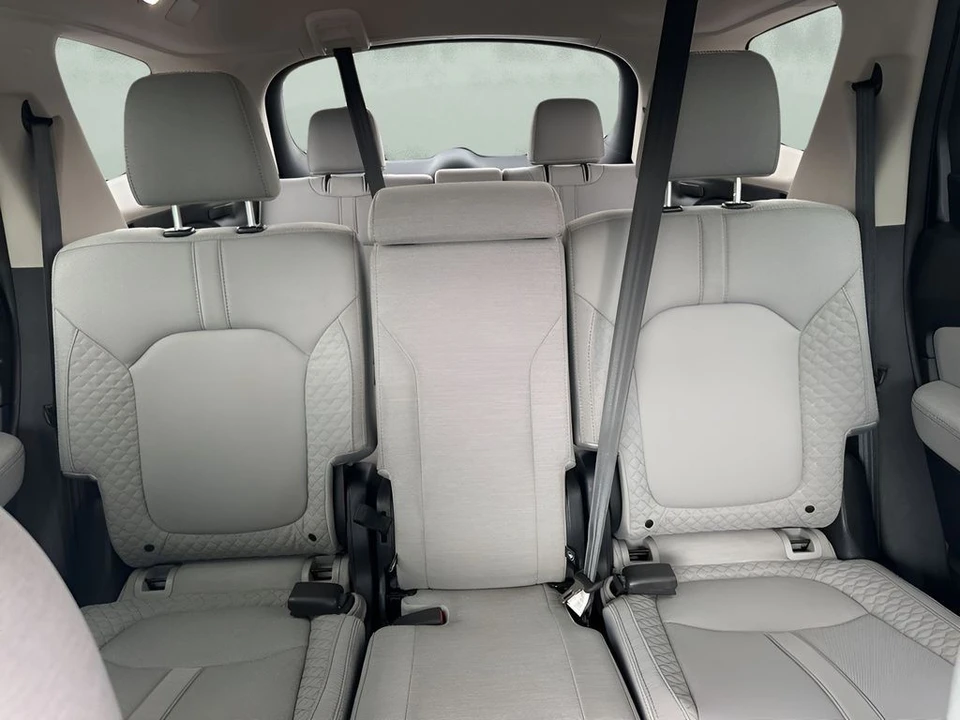 2023 Honda Pilot 4th Gen - Image 10 of 12