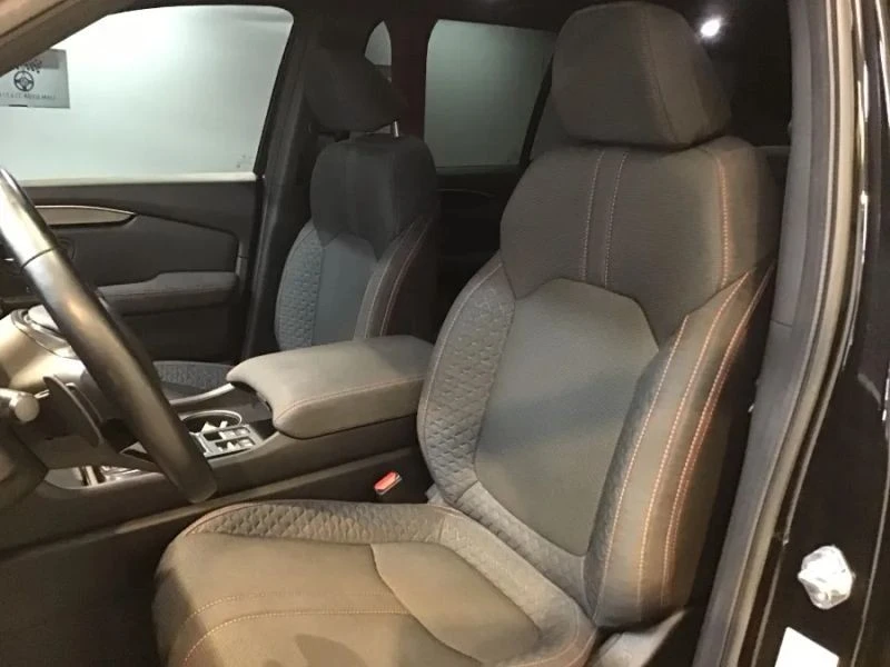 2023 Honda Pilot 4th Gen - Image 10 of 12