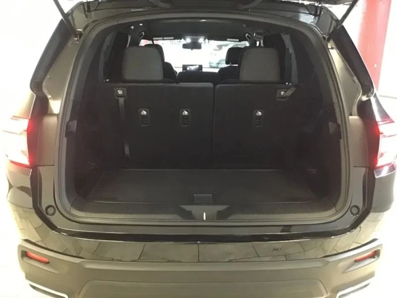 2023 Honda Pilot 4th Gen - Image 7 of 12