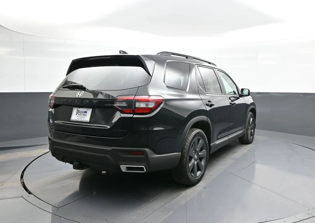 2023 Honda Pilot 4th Gen - Image 6 of 21