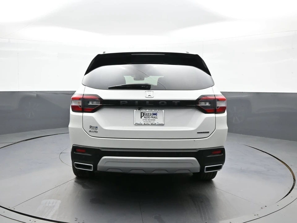 2023 Honda Pilot 4th Gen - Image 7 of 12