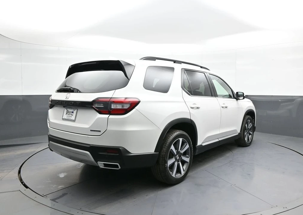 2023 Honda Pilot 4th Gen - Image 6 of 12