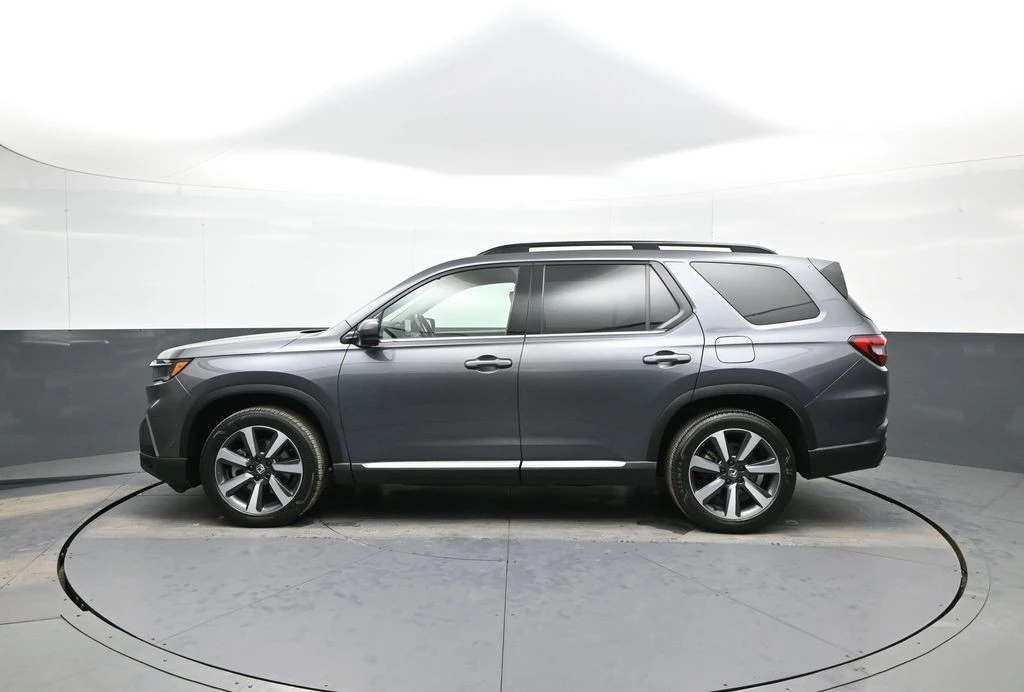 2023 Honda Pilot 4th Gen - Image 9 of 12