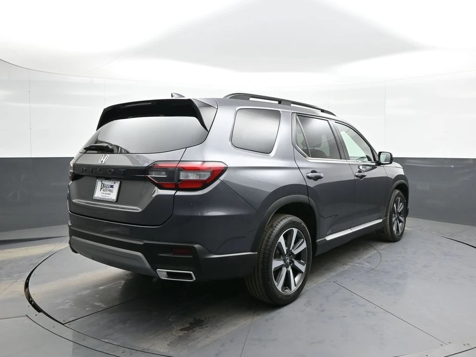 2023 Honda Pilot 4th Gen - Image 6 of 12