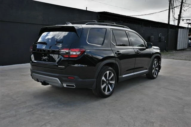 2023 Honda Pilot 4th Gen - Image 5 of 21