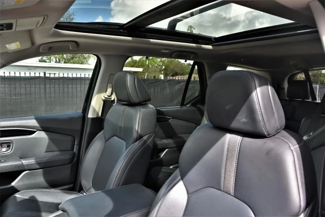 2023 Honda Pilot 4th Gen - Image 12 of 21
