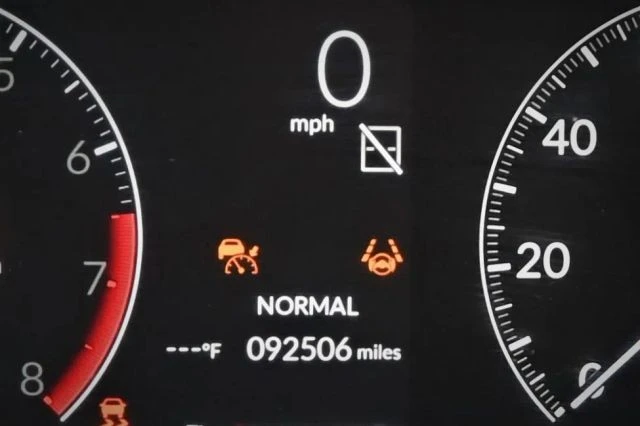 2023 Honda Pilot 4th Gen - Image 10 of 21
