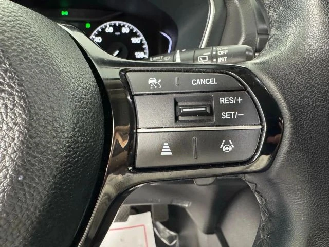 2023 Honda Pilot 4th Gen - Image 16 of 21