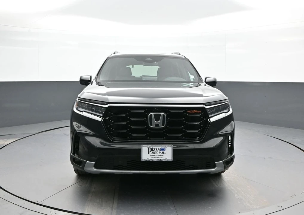 2023 Honda Pilot 4th Gen - Image 2 of 12