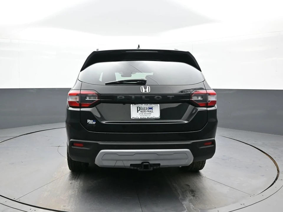 2023 Honda Pilot 4th Gen - Image 7 of 12