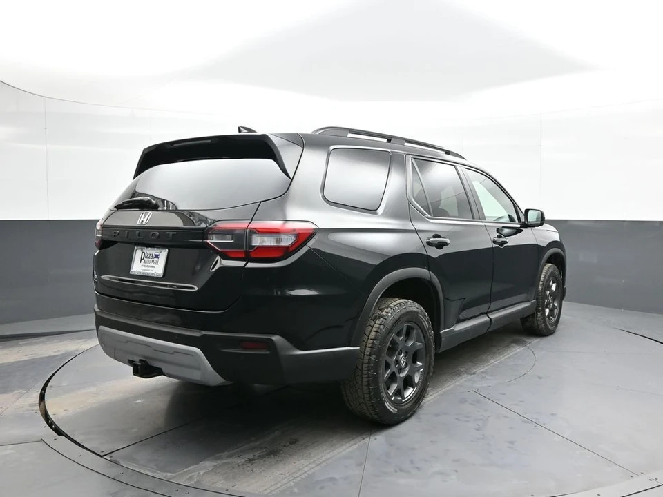 2023 Honda Pilot 4th Gen - Image 6 of 12