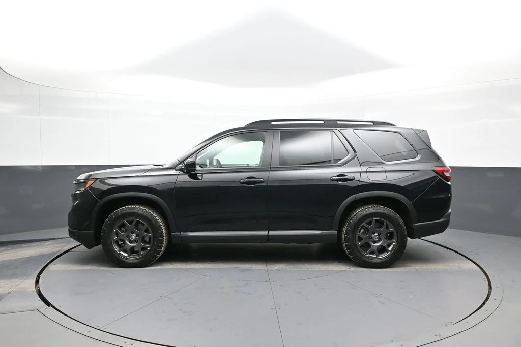 2023 Honda Pilot 4th Gen - Image 9 of 12