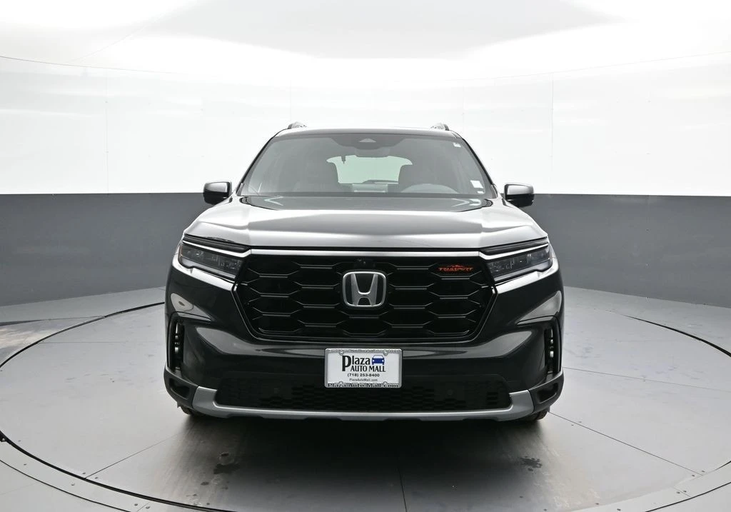 2023 Honda Pilot 4th Gen - Image 2 of 12