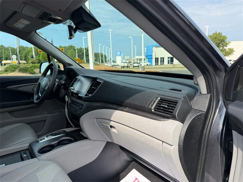 2023 Honda Ridgeline 2nd Gen - Image 14 of 31