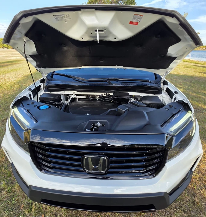 2023 Honda Ridgeline 2nd Gen - Image 15 of 21