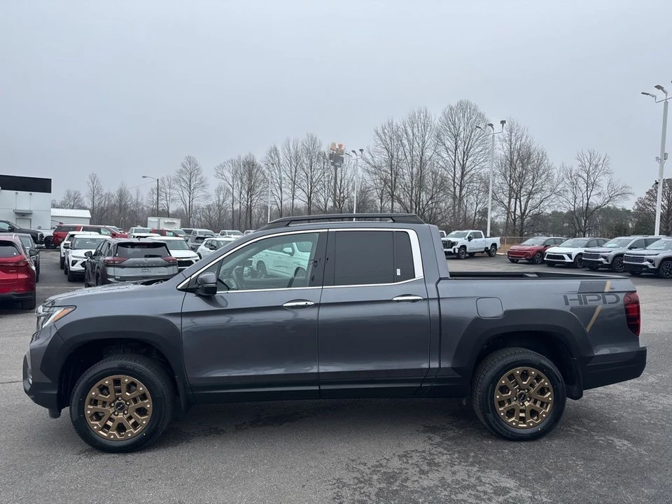 2023 Honda Ridgeline 2nd Gen - Image 2 of 12